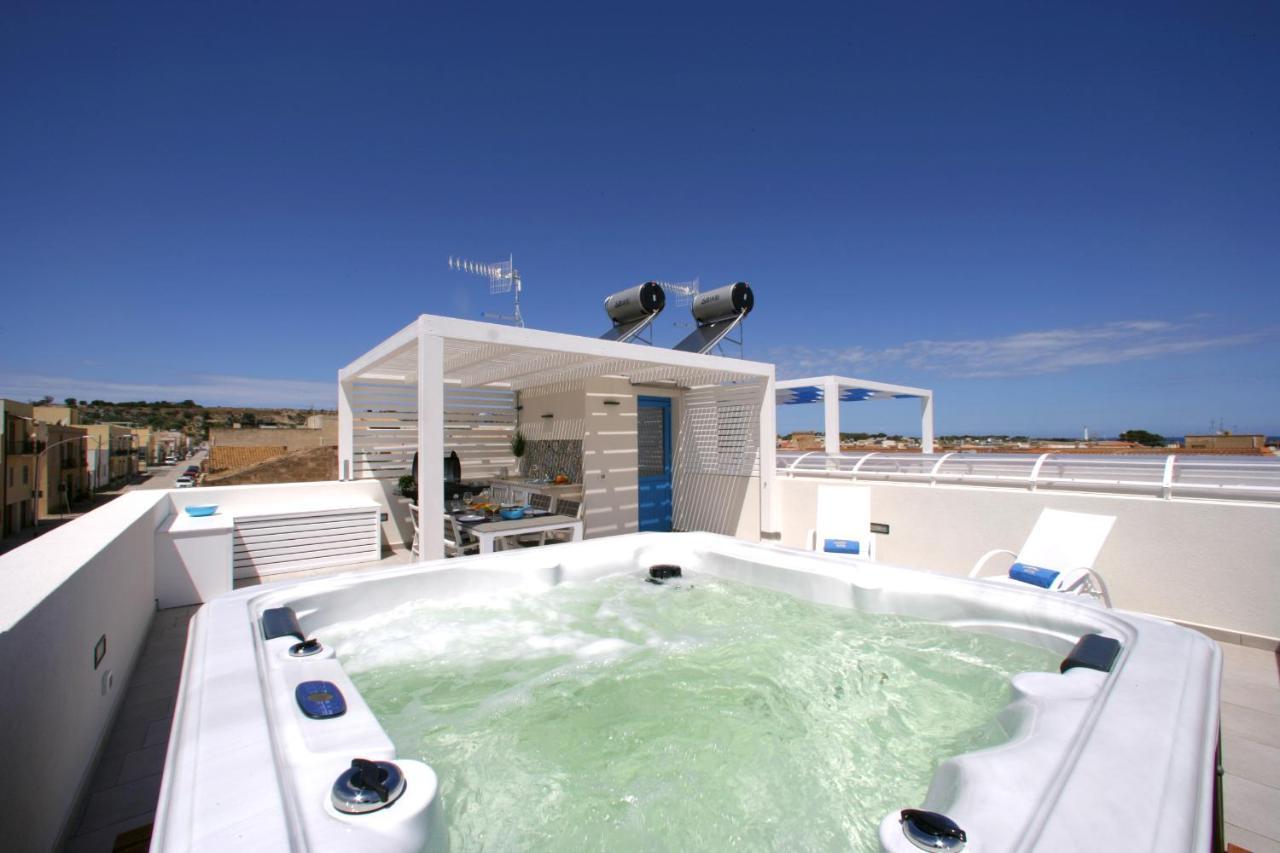 Itaca E Medea - Appartamenti Con Idromassaggio In Terrazza San Vito Lo Capo Exteriér fotografie